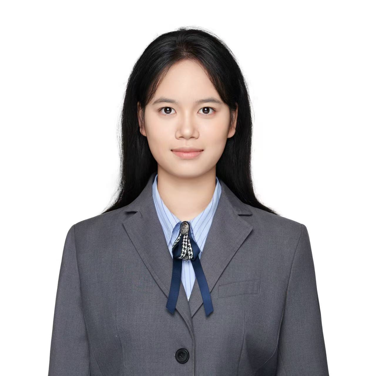 何香颖 Xiangying He