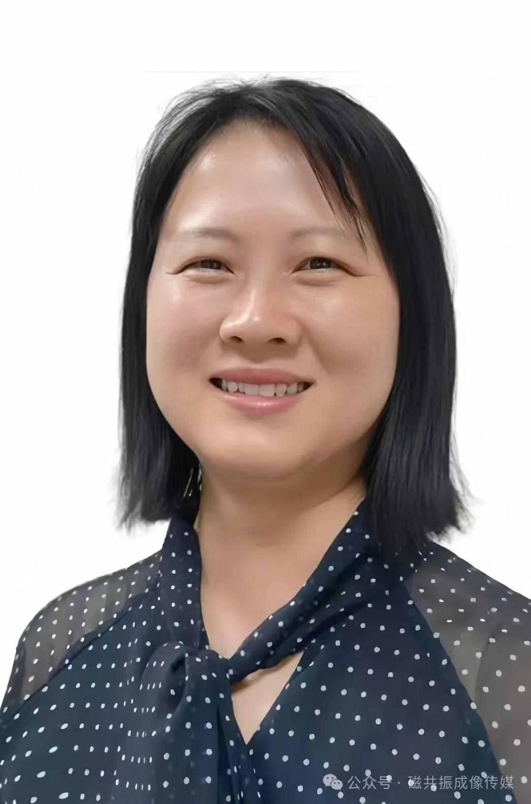 秦姣龙 Jiaolong Qin